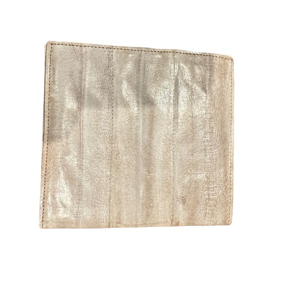 Genuine Eel Skin Wallet - Cream  Color -New - Picture 7 of 16